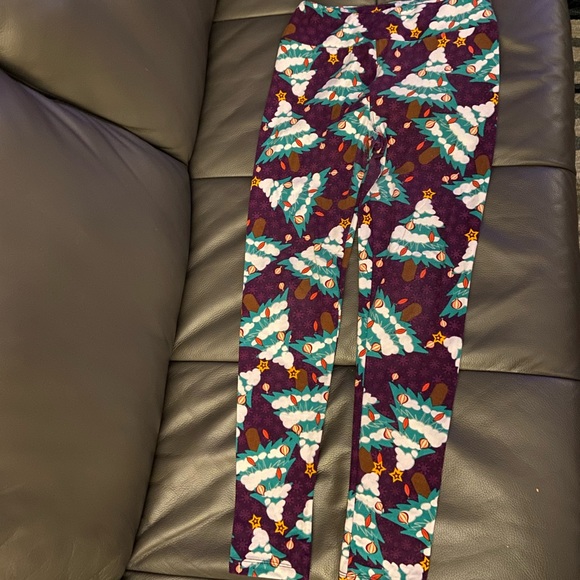 LuLaRoe leggings with holiday tree design - Picture 1 of 6